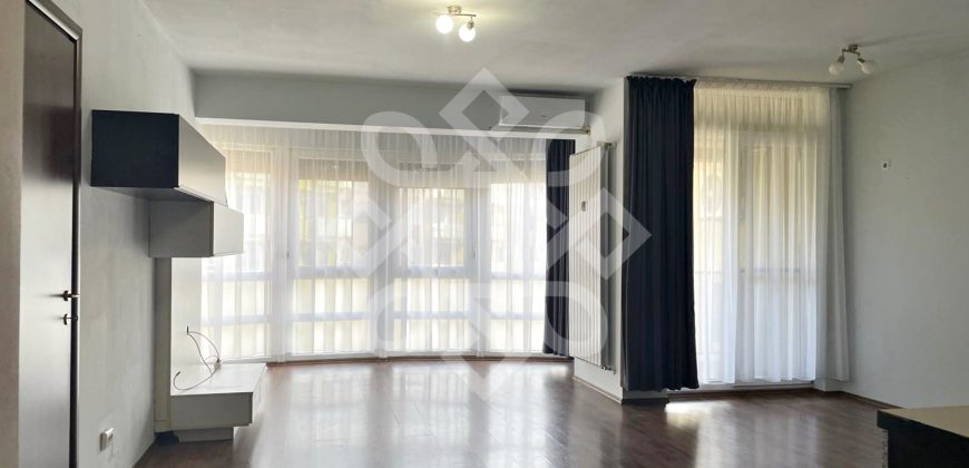 Apartament cu 2 camere de vanzare in Prima Nufarul, Oradea