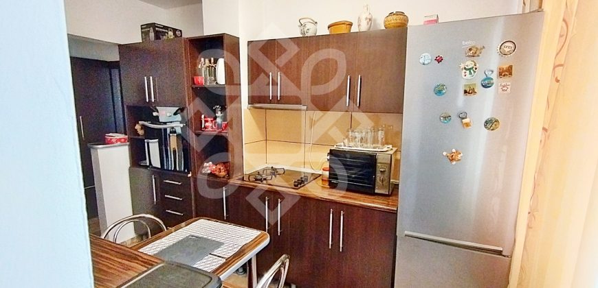 Apartament cu 4 camere de inchiriat, in zona bd Dacia