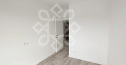 Apartament decomandat cu 3 camere in Prima Urbana 3