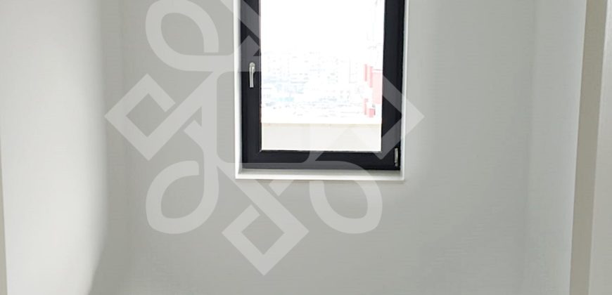 Apartament decomandat cu 3 camere in Prima Urbana 3