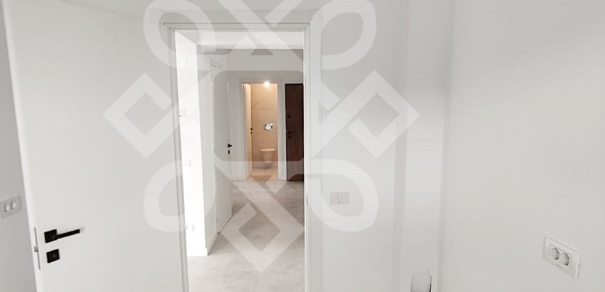 Apartament decomandat cu 3 camere in Prima Urbana 3