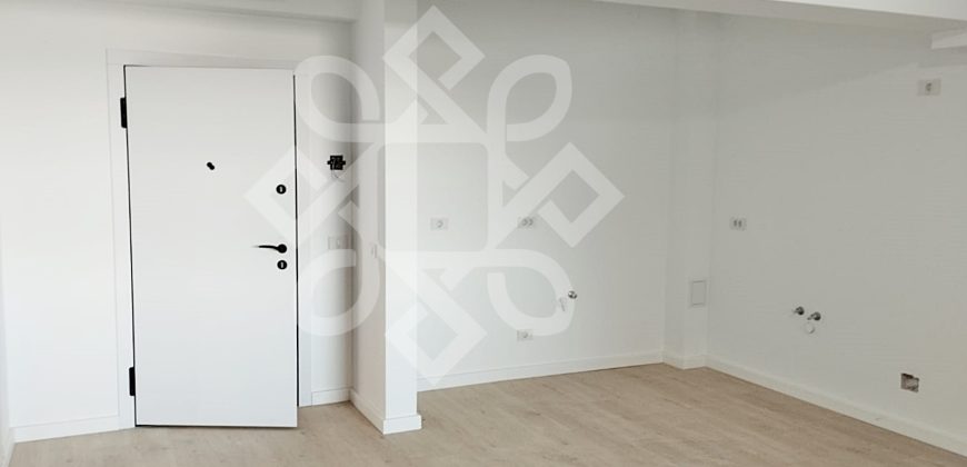 Apartament cu 2 camere in Prima Urbana 3