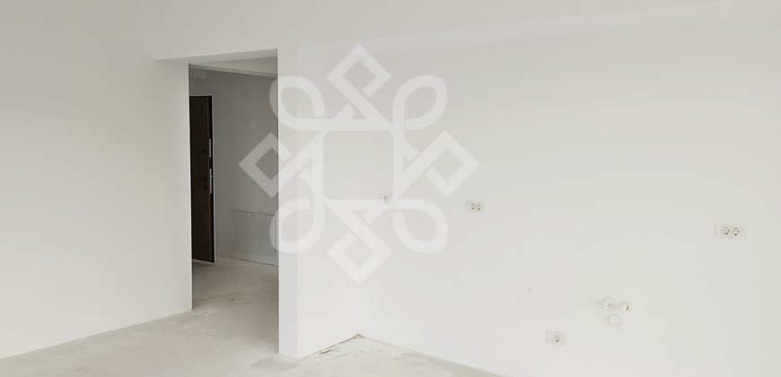 Apartament nou cu 4 camere in Prima Urbana 3
