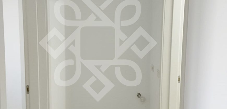 Apartament cu 2 camere in Prima Urbana 3