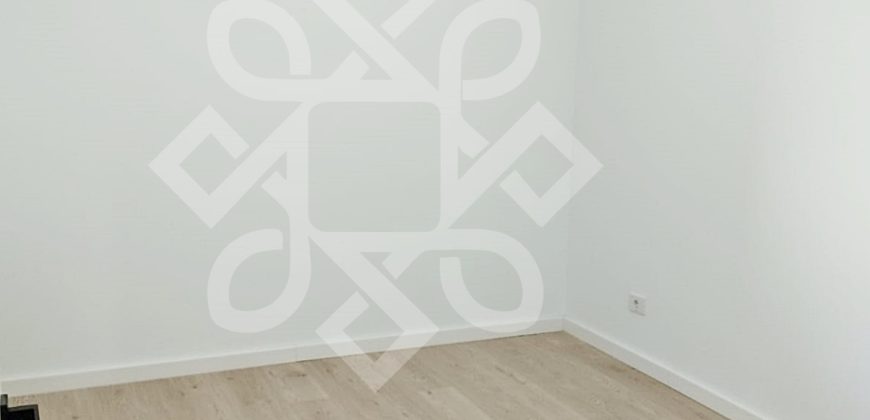 Apartament cu 2 camere in Prima Urbana 3