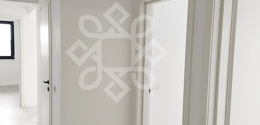 Apartament decomandat cu 3 camere in Prima Urbana 3