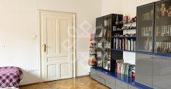 Casa cu 4 camere de vanzare in zona centrala din Oradea