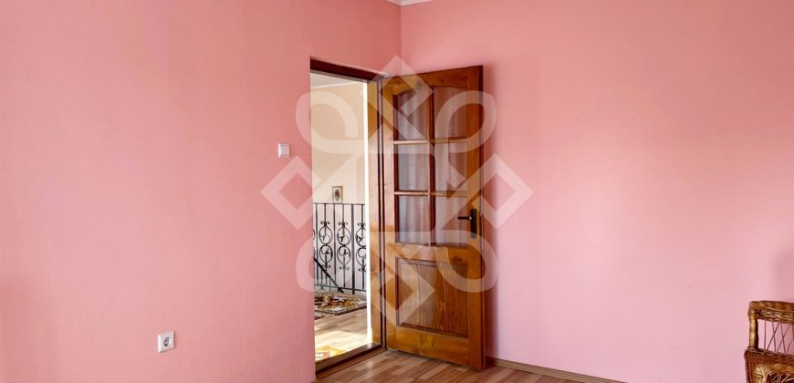 Casa P+M de vanzare in Santandrei, Bihor