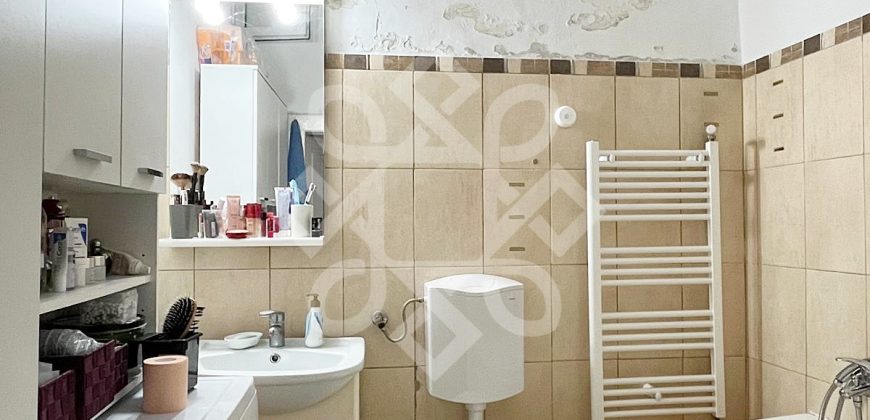 Casa cu 4 camere de vanzare in zona centrala din Oradea