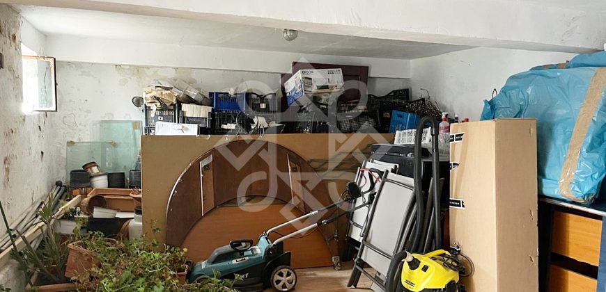 Casa cu 4 camere de vanzare in zona centrala din Oradea