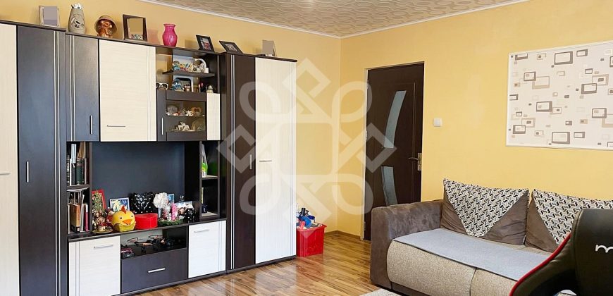Apartament cu 2 camere de vanzare la parter in Rogerius