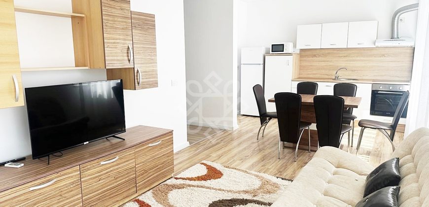 Apartament 3 camere de inchiriat in Prima Universitatii