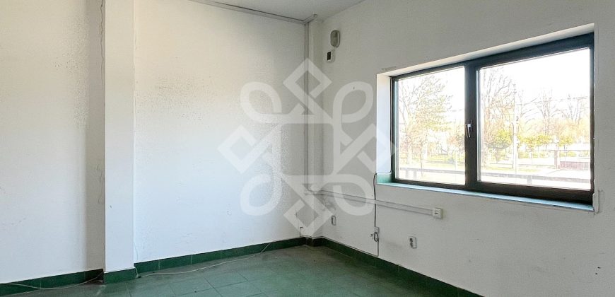 Hala industriala 900 mp de inchiriat pe Calea Clujului