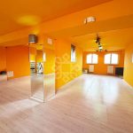 Spatiu comercial 200mp de inchiriat zona Oncea Etaj II
