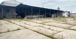 Teren 2100mp cu spatii pentru depozitare in Iosia