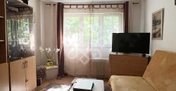 Apartament cu 3 camere de vanzare la etajul 2 in Nufarul