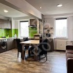 Apartament cu 3 camere de inchiriat pe Bld. Decebal, Oradea