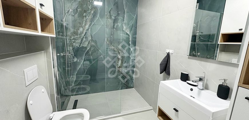 Apartament lux 3 camere de inchiriat in Luceafarul