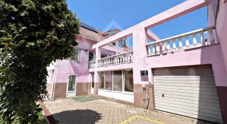 Casa cu 6 camere de inchiriat in Rogerius