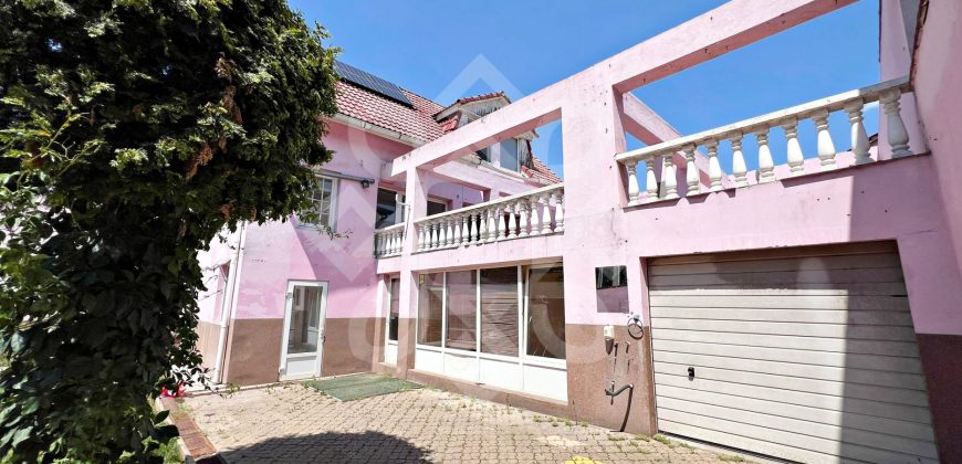 Casa cu 6 camere de inchiriat in Rogerius