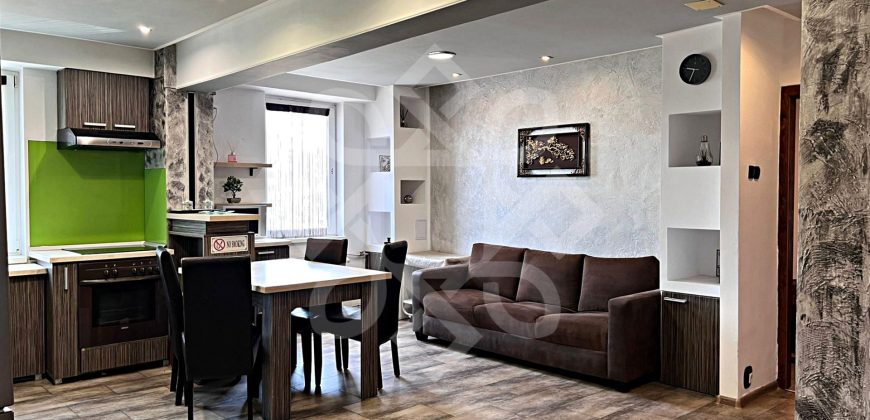 Apartament cu 3 camere de inchiriat pe Bld. Decebal, Oradea