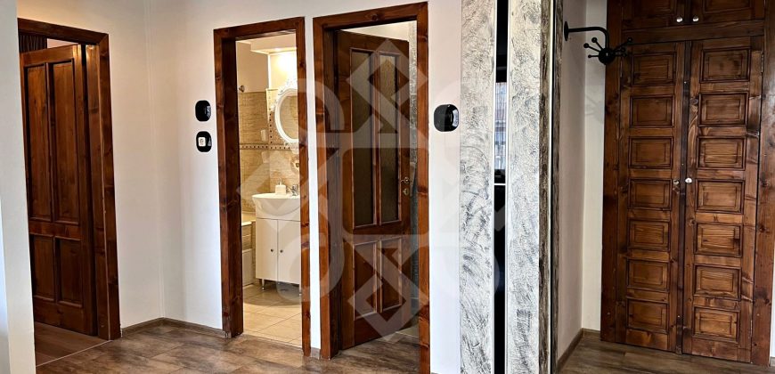 Apartament cu 3 camere de inchiriat pe Bld. Decebal, Oradea