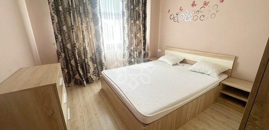 Apartament 3 camere de inchiriat B-dul Nufarul