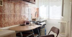 Apartament cu 3 camere de vanzare la etajul 2 in Nufarul
