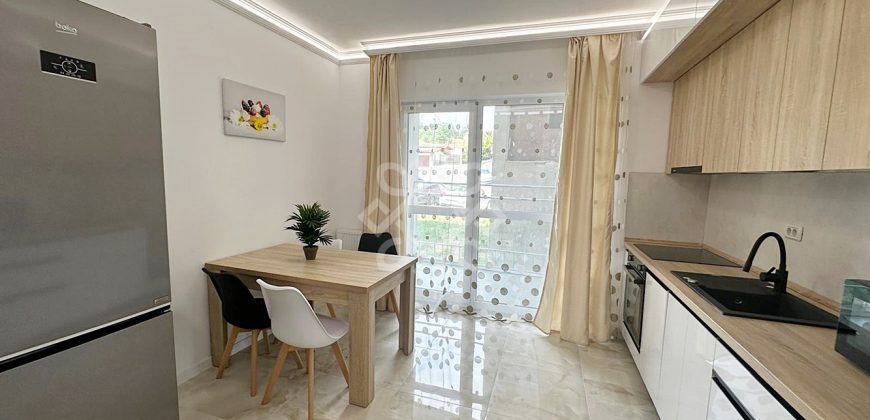 Apartament 3 camere de inchiriat, bloc nou, Spitalul Judetean