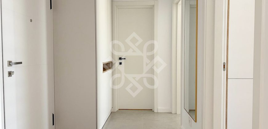 Apartament nou cu 2 camere si parcare in Prima Arena