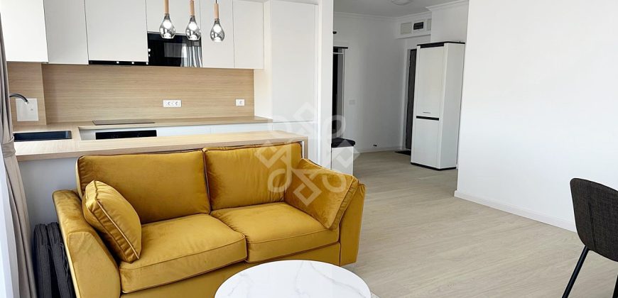 Apartament lux 3 camere de inchiriat in Prima Onestilor