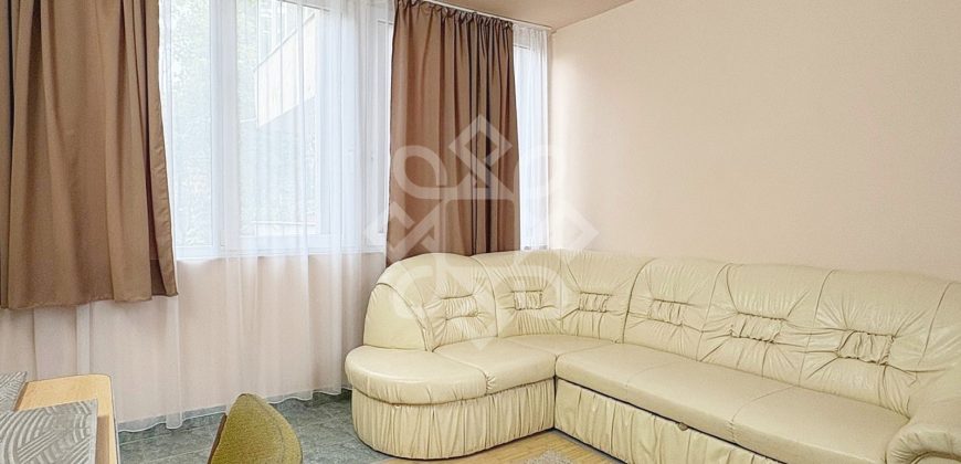 Apartament cu 4 camere de inchiriat pe Splaiul Crisanei
