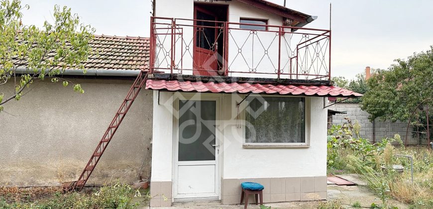 Casa de vanzare in Iosia, teren 839 mp