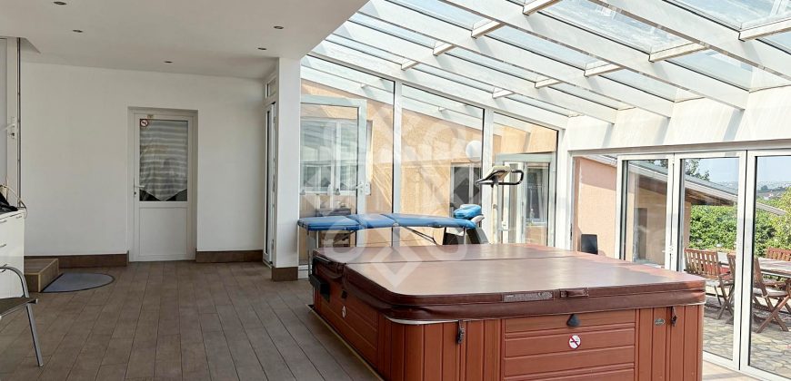 Casa cu 7 dormitoare de inchiriat in Haieu langa Baile 1 Mai