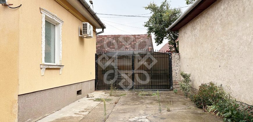 Casa de vanzare in Iosia, teren 839 mp