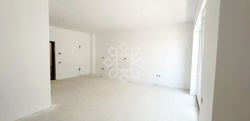 Apartament nou tip studio de vanzare Sanmartin