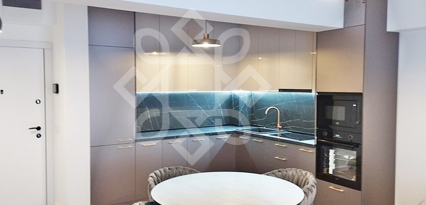 Apartament cu 2 camere in Prima Urbana 3