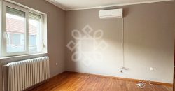 Casa de vanzare in Iosia, teren 839 mp