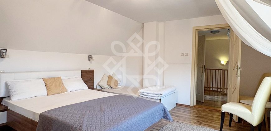 Casa cu 7 dormitoare de inchiriat in Haieu langa Baile 1 Mai