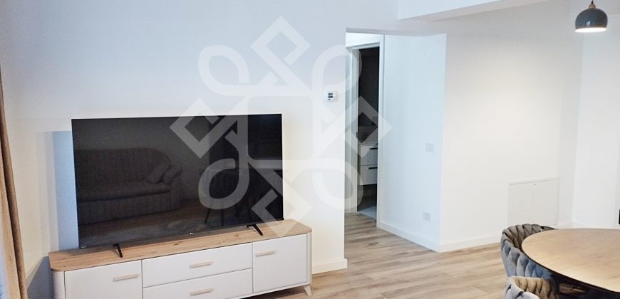 Apartament cu 2 camere si parcare in Prima Urbana 3