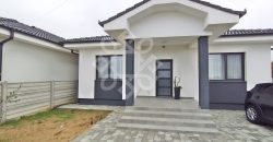 Casa moderna cu 3 dormitoare in Sanmartin