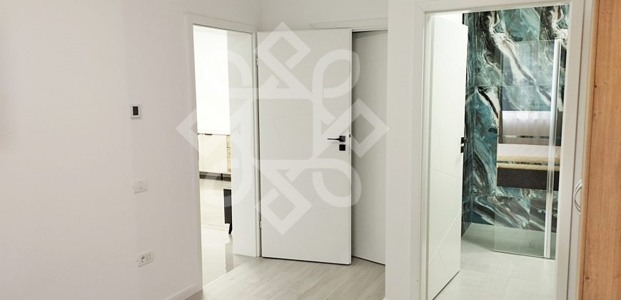 Casa moderna cu 3 dormitoare in Sanmartin