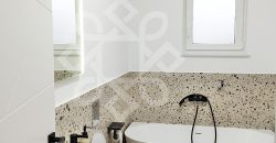 Casa moderna cu 3 dormitoare in Sanmartin