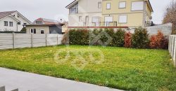 Casa moderna cu 3 dormitoare in Sanmartin