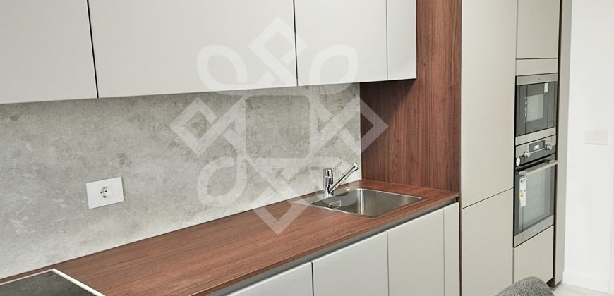 Apartament cu 2 camere si parcare in Prima Arena