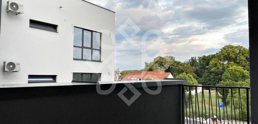 Apartament nou de vanzare, in Sanmartin