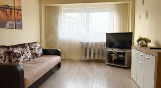 Apartament cu 3 camere de inchiriat pe Calea Aradului, Oradea