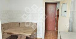 Apartament cu 2 camere, decomandat in zona Decebal Oradea