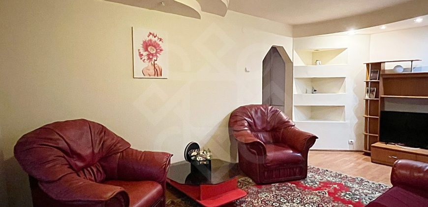 Apartament cu 3 camere de închiriat în Rogerius, Oradea