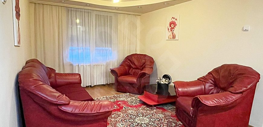 Apartament cu 3 camere de închiriat în Rogerius, Oradea